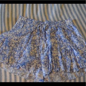 Francesca’s flowy shorts
